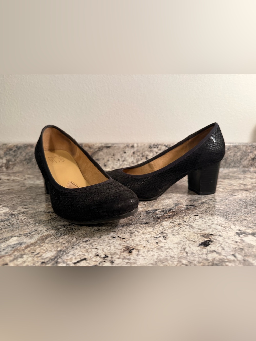 Naturalizer Naomi Block heel pumps